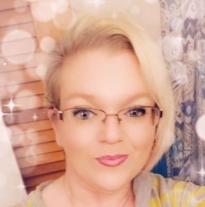 Meet your Posher, Frances